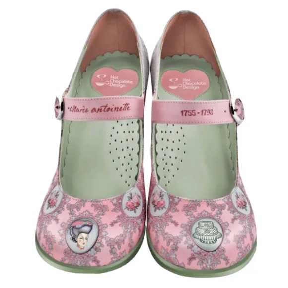 Hot Chocolate Design Chocolaticas Marie Antoinette Women's Mary Jane Pumps - Picture 12 of 13